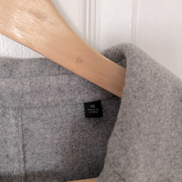 NWT Uniqlo wool short coat Sz XS - Picture 4 of 4